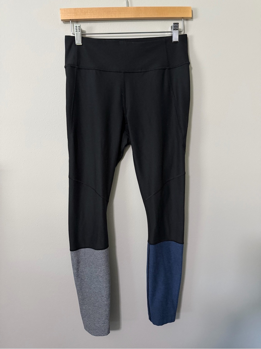 Outdoor Voices Women’s Small Colorblock Leggings Black Blue Gray Activewear